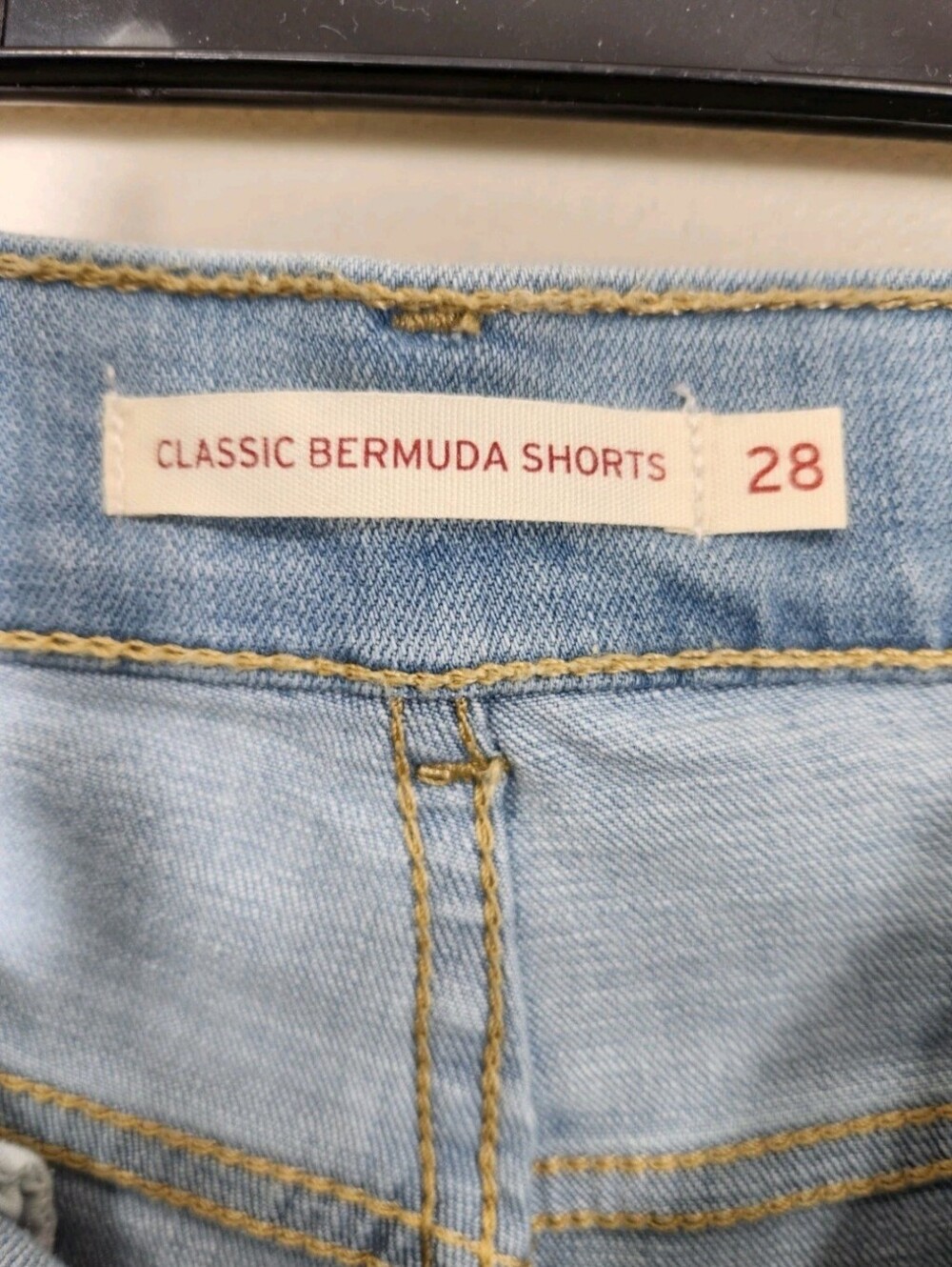 Levi's Womens Size 6 W 28 Mid Rise Bermuda Denim Jean blue Shorts Stretch NWT 03 - Picture 5 of 9